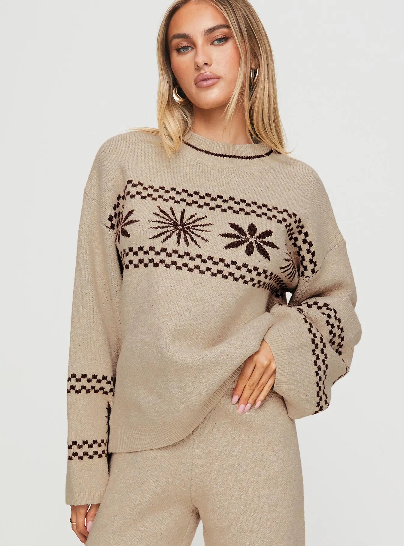 Anok Graphic Sweater Cream / Brown