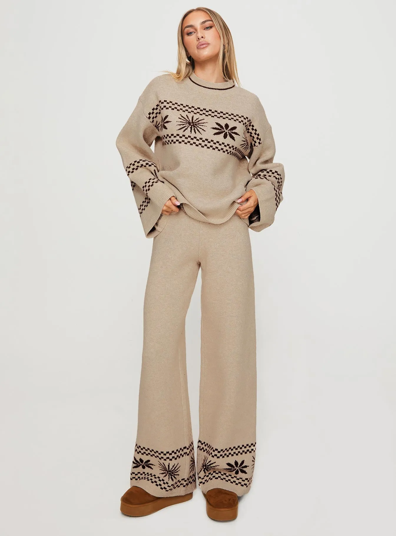 Anok Graphic Sweater Cream / Brown