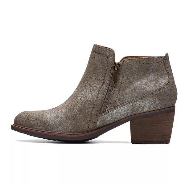 Clarks Women's Neva Lo Metallic Taupe