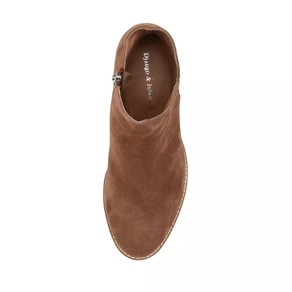 Django & Juliette Women's Mockas Chocolate Suede