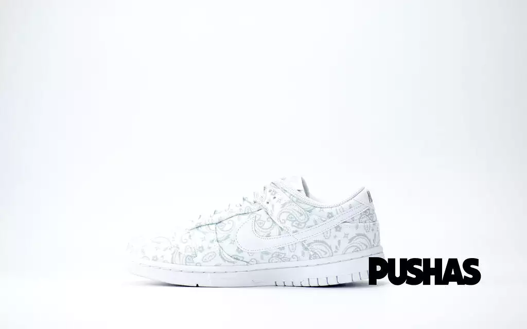 Dunk Low 'White Paisley' W (2022)