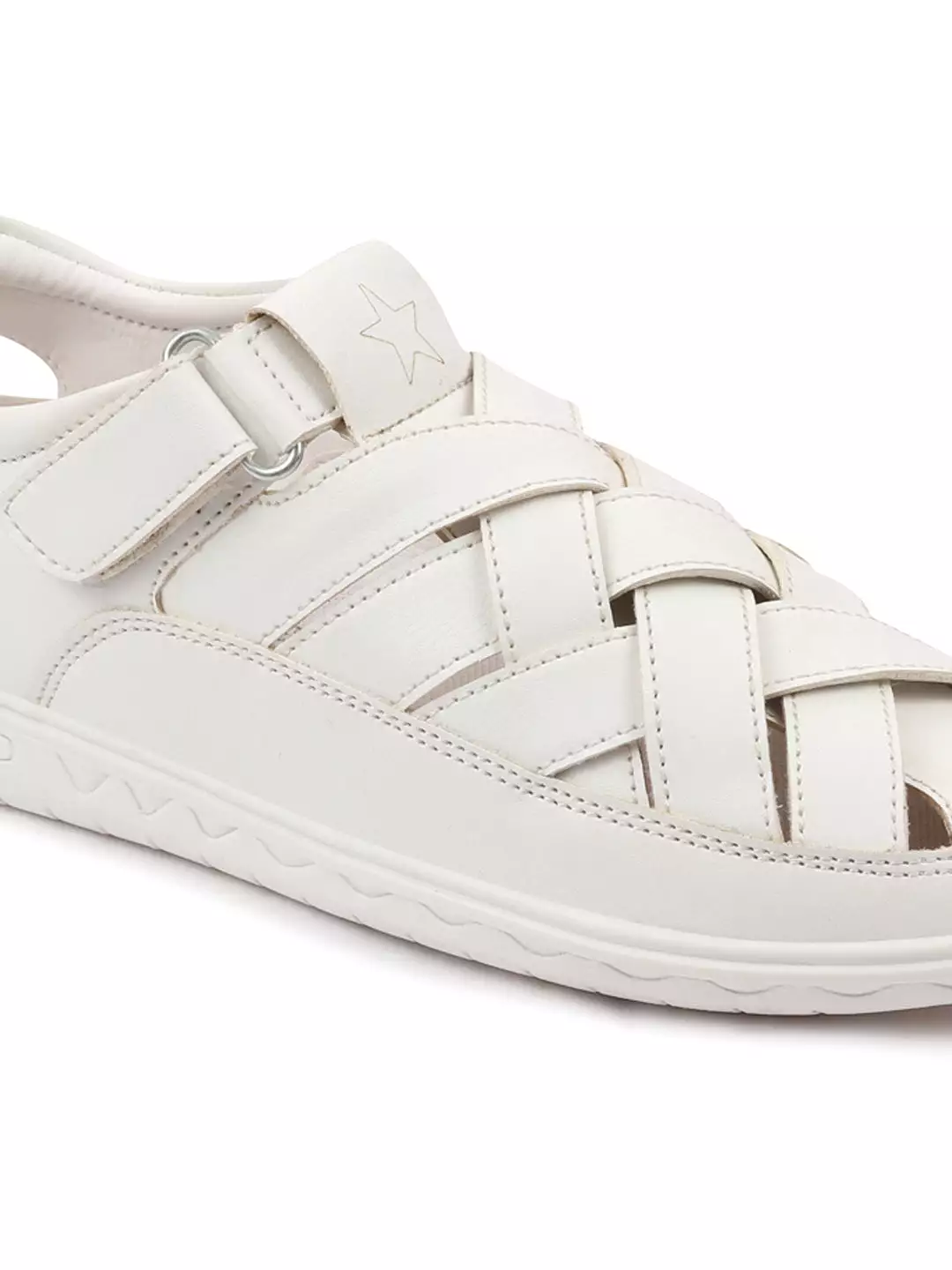 Men White Criss Cross Strap Shoe Style Sandals