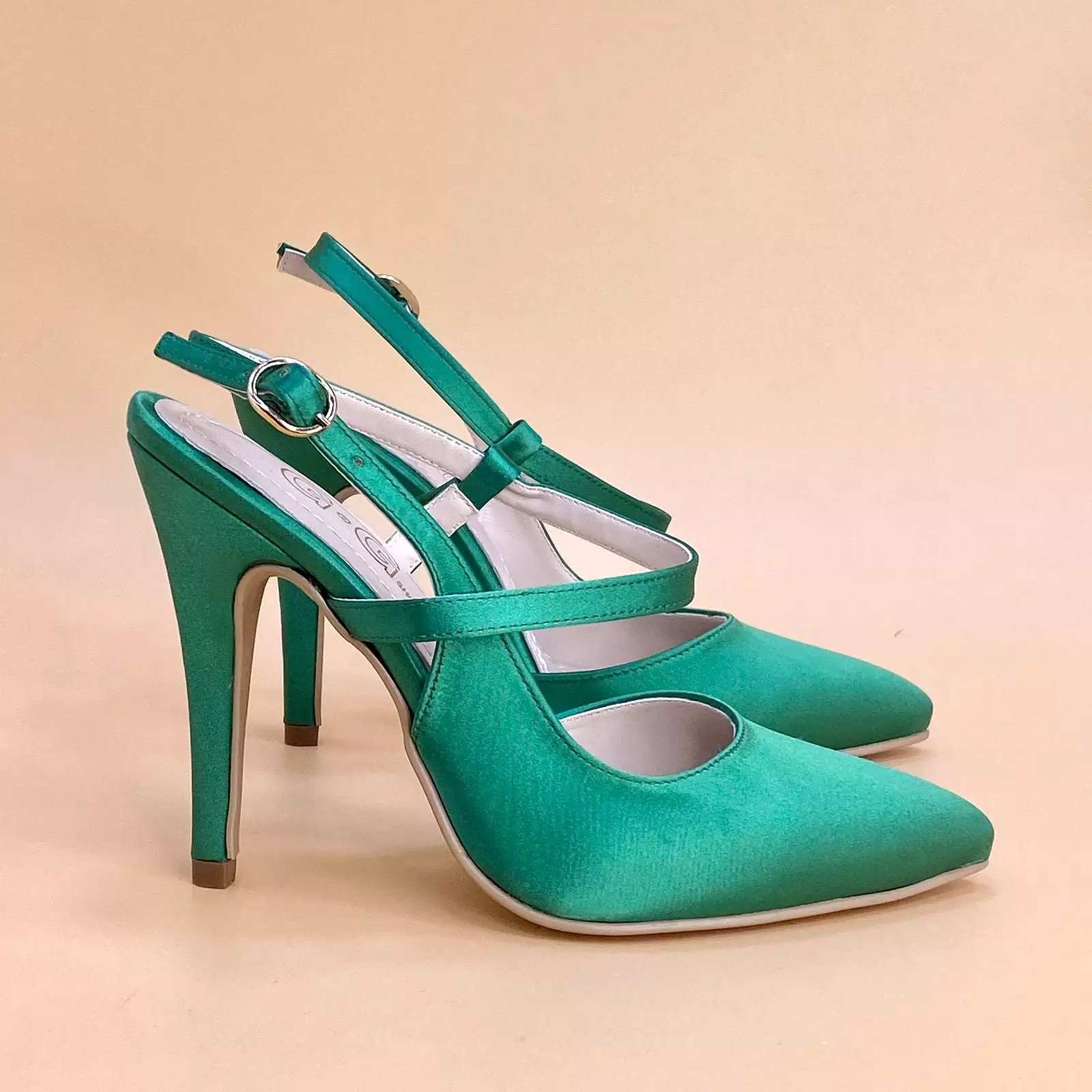 NEW , WOMEN SHOES HEELS W269