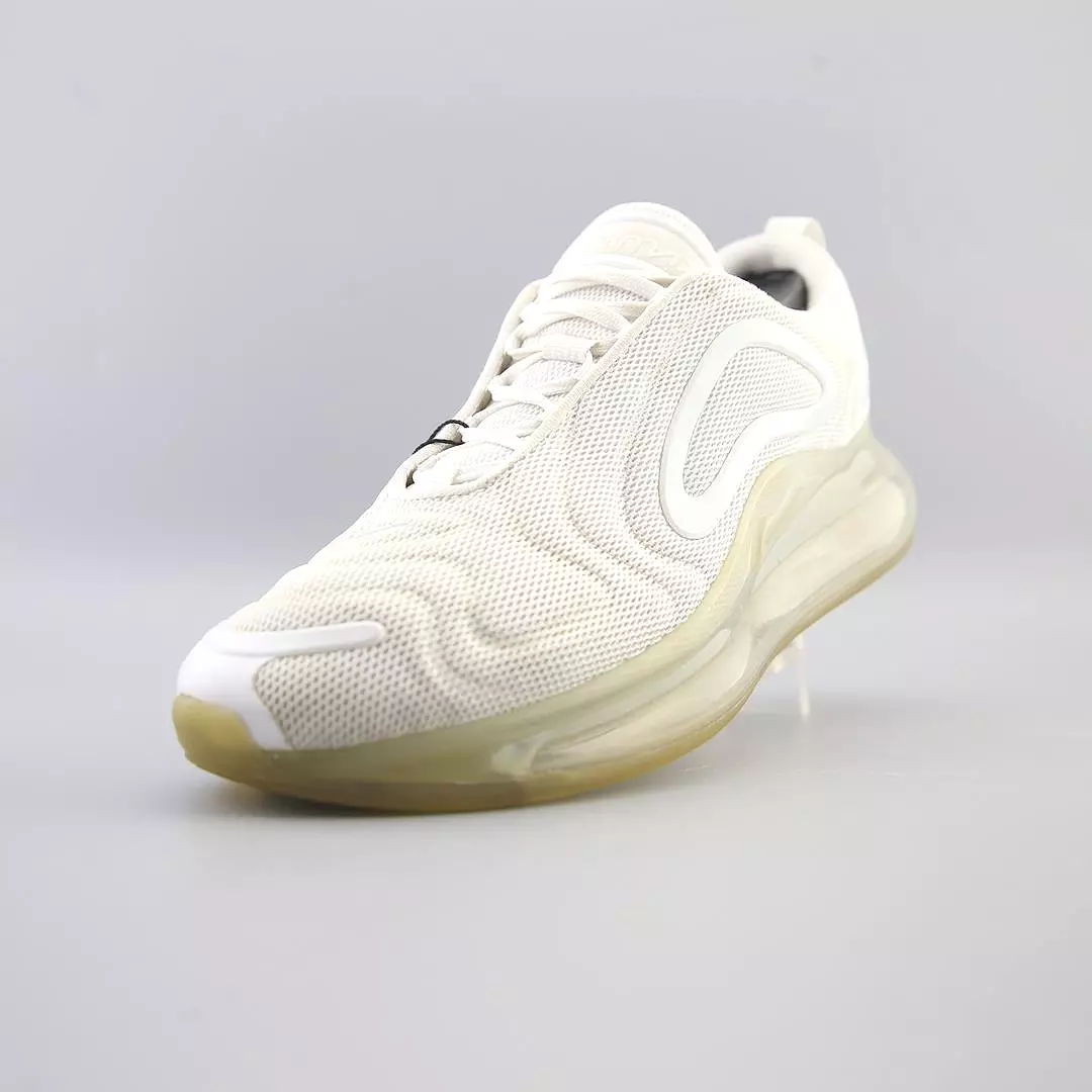 NIKE AIR MAX 720