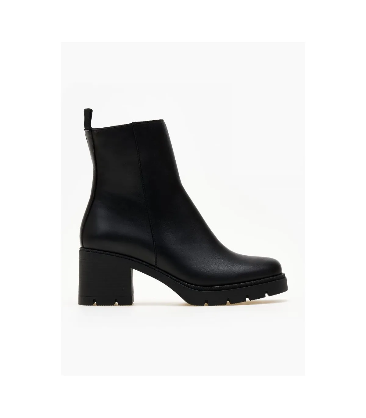 Ragazza Chunky Chelsea Leather Boots - Black 0651