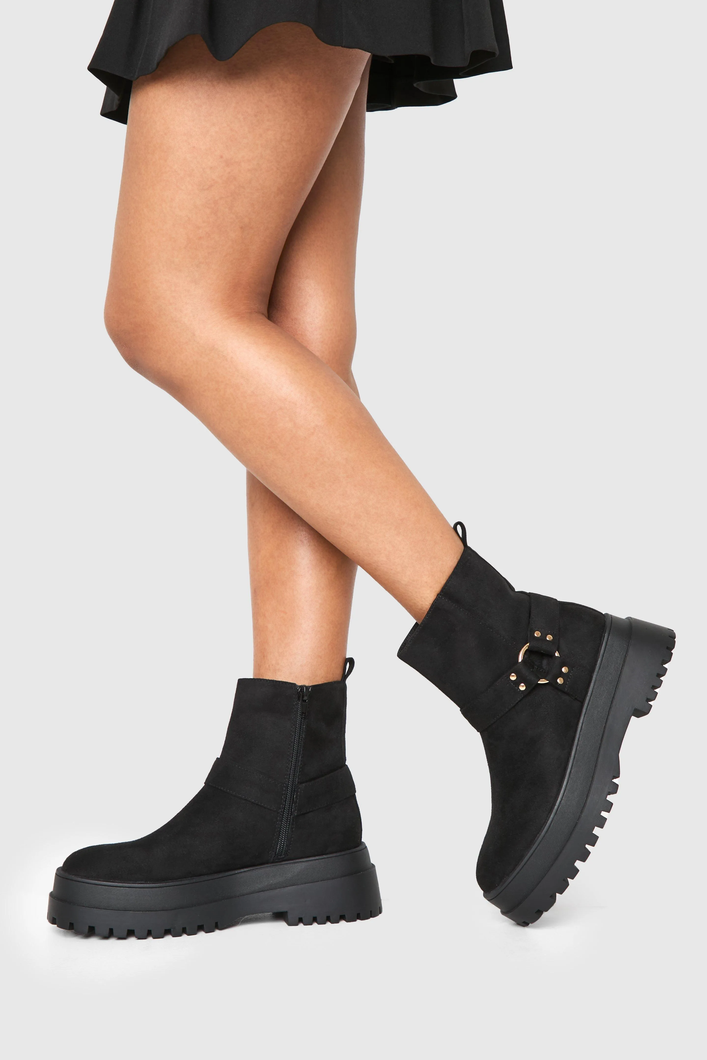 Ring Detail Chunky Platform Chelsea Boots