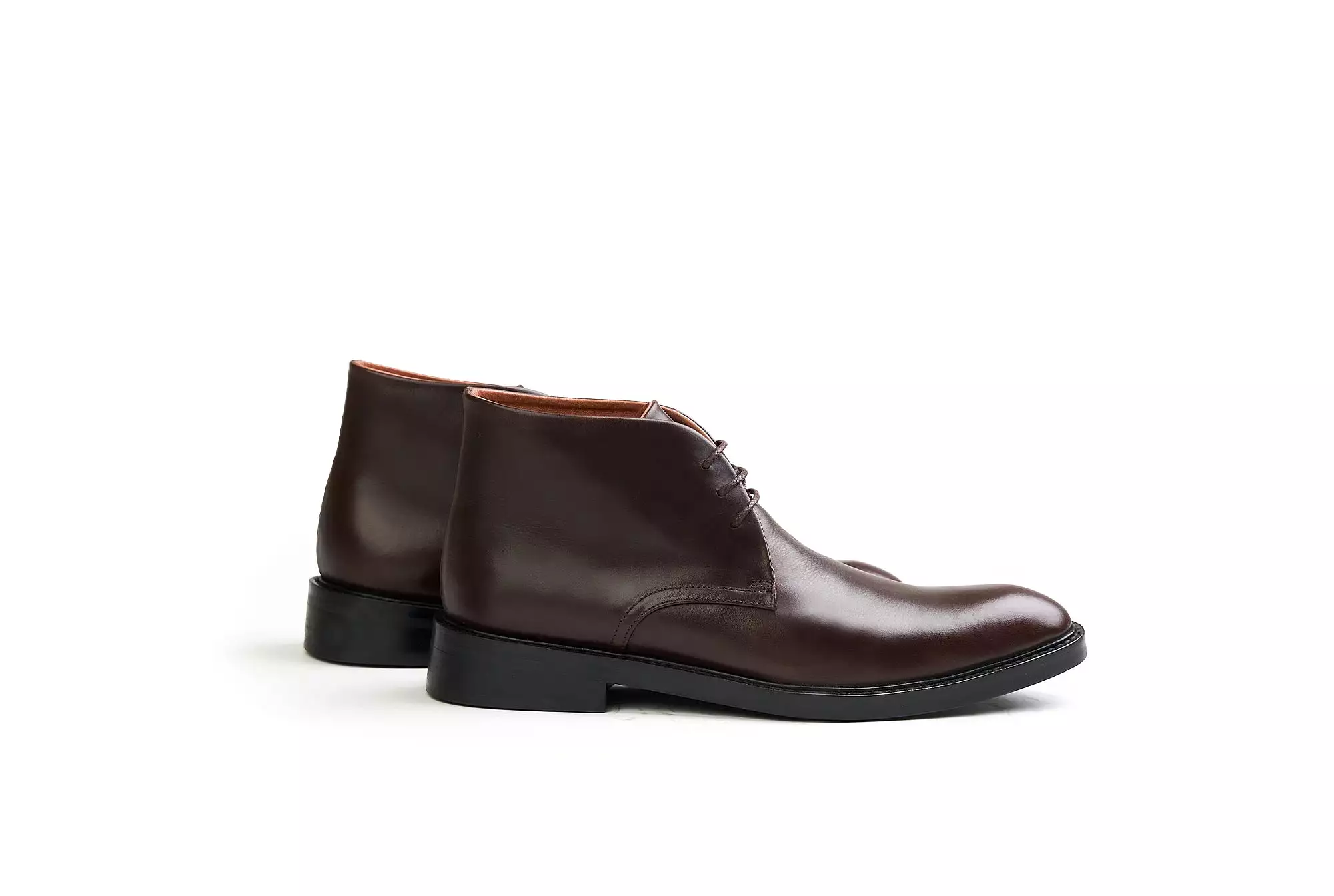 The Armas Chukka Boot - Mahogany Brown