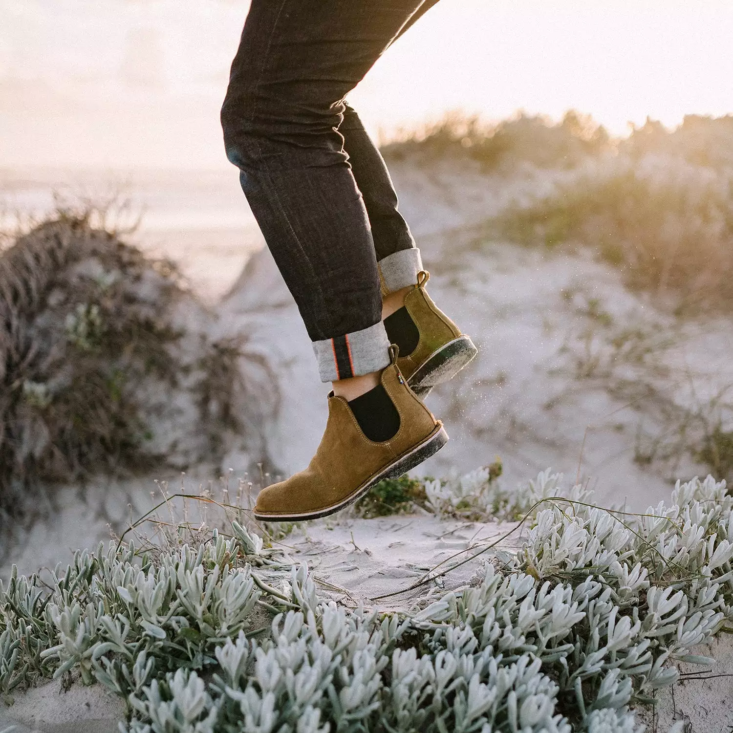 VELDSKOEN CHELSEA BOOT SAFARI (BLACK SOLE)