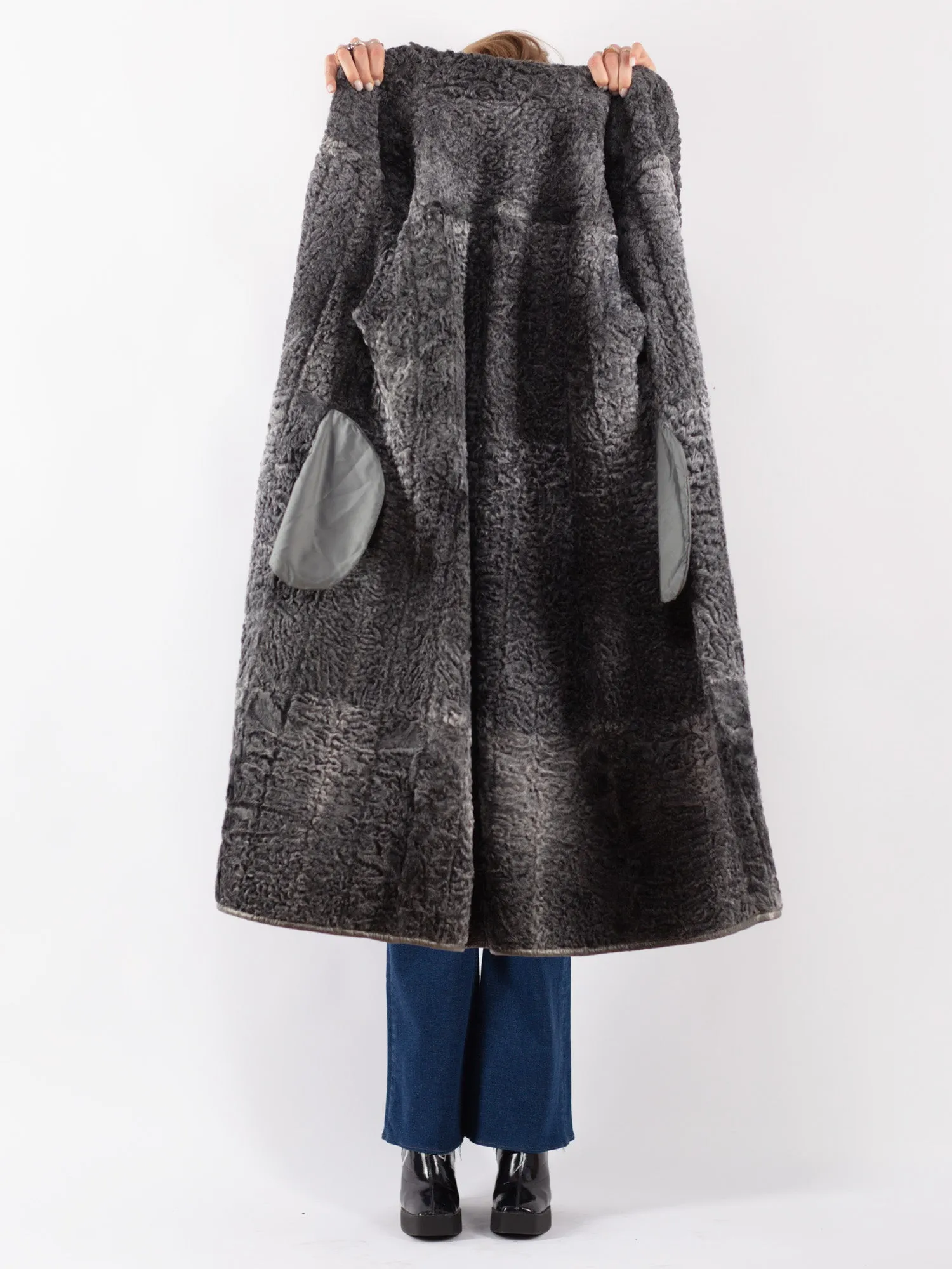 Vintage 70's Women Sheepskin Long Coat in Gray