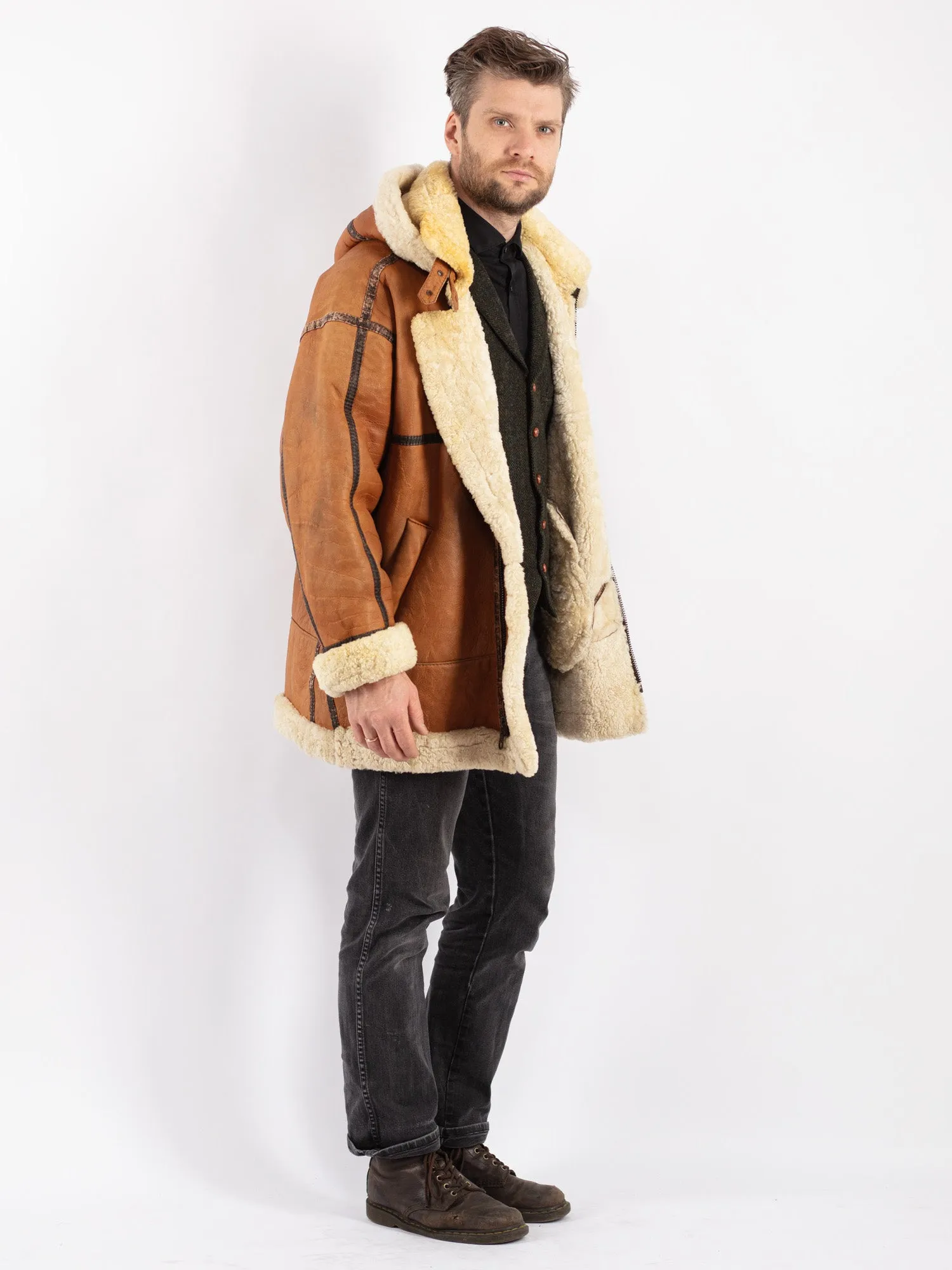 Vintage 80's Men Hooded Sheepskin Coat in Brown