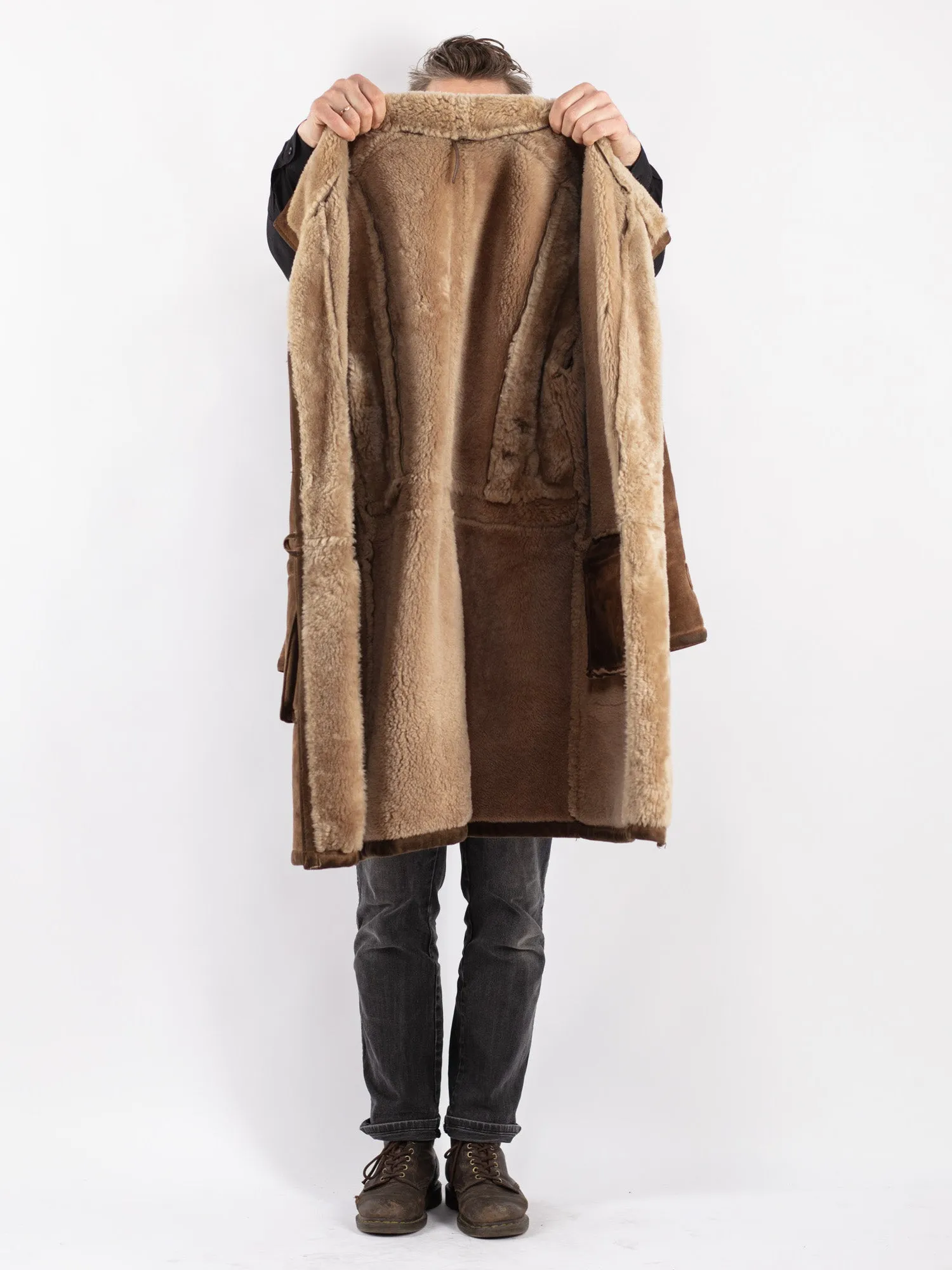 Vintage 80's Men Sheepskin Coat in Beige