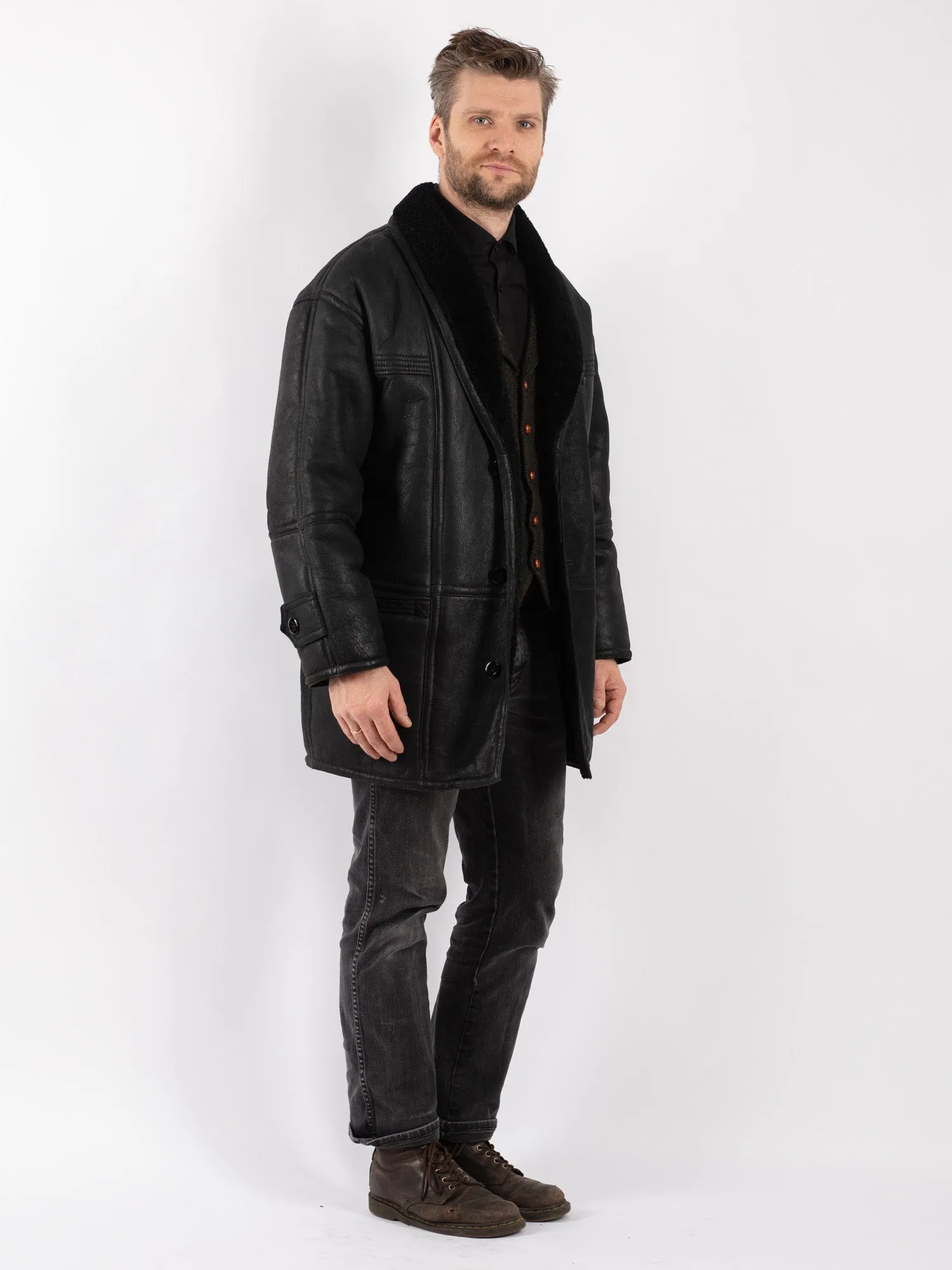 Vintage 80's Men Sheepskin Shearling Coat in Black