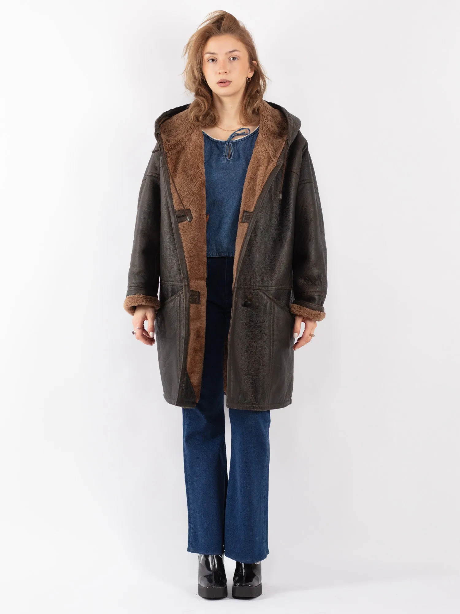 Vintage 80's Women Hooded Sheepskin Coat in Brown