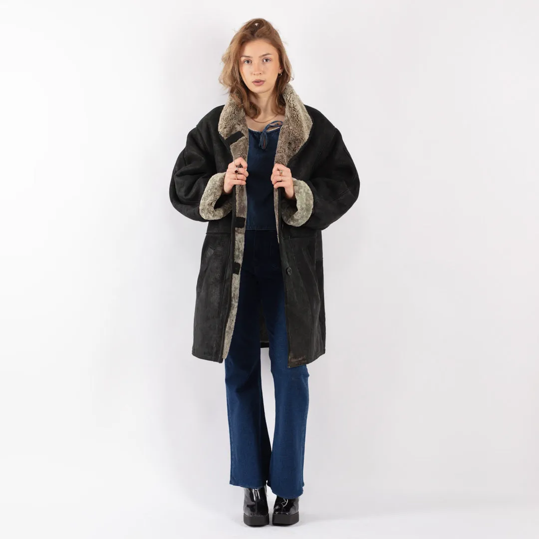 Vintage 80's Women Sheepskin Coat in Black