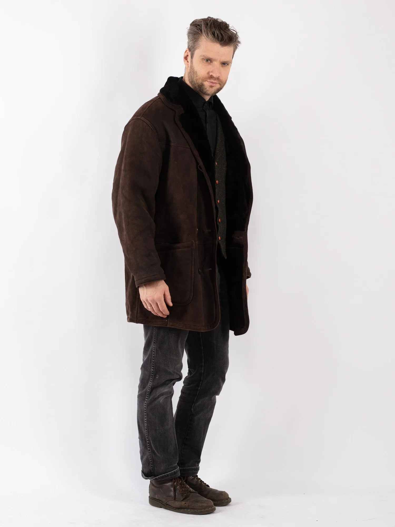 Vintage 90's Men Sheepskin Coat in Brown