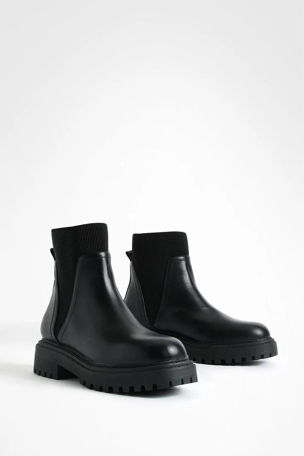 Wide Width V Detail Chelsea Boots