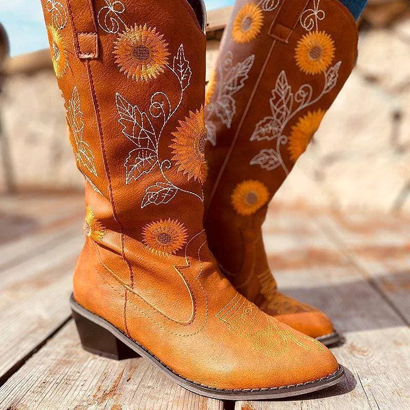 Women's Embroidery Chunky Heel Round Toe Cowgirl Boots