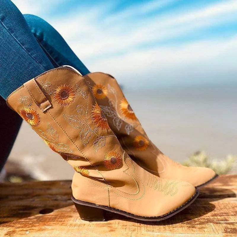 Women's Embroidery Chunky Heel Round Toe Cowgirl Boots